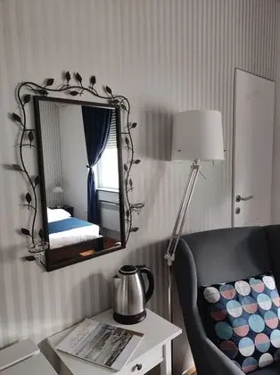 Deluxe Tek Büyük veya İki Ayrı Yataklı Oda, Birden Çok Yatak, Banyolu/Duşlu (Shared Apartment)
