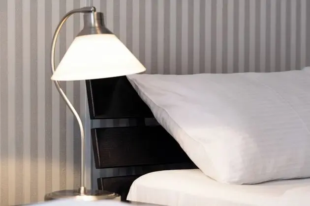 Deluxe Tek Büyük veya İki Ayrı Yataklı Oda, Birden Çok Yatak, Banyolu/Duşlu (Shared Apartment)