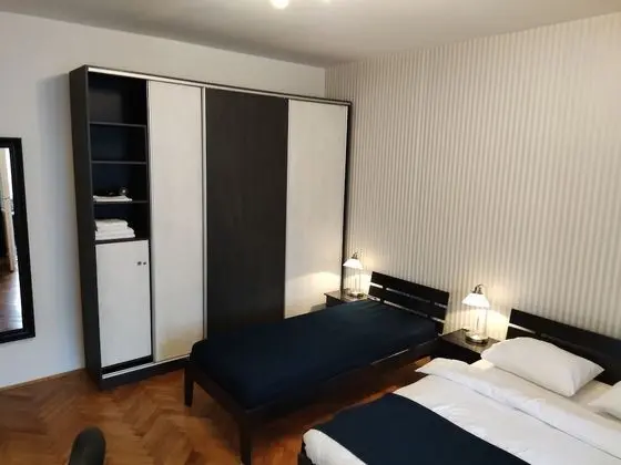 Superior Double or Twin Room, Detached Private Bathroom, (shared apartment)