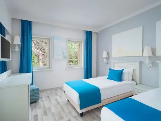 https://images.etstur.com/imgproxy/resize/2560x1440/files/images/hotelImages/etsrooms/516640/Selectum_Collection_Bodrum_20250718102633_3.jpg