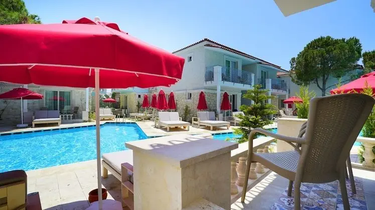 Swim Up Standard Room