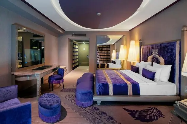 https://images.etstur.com/files/images/hotelImages/TR/55785/l/Selectum-Luxury-Resort-Oda-301746.jpg
