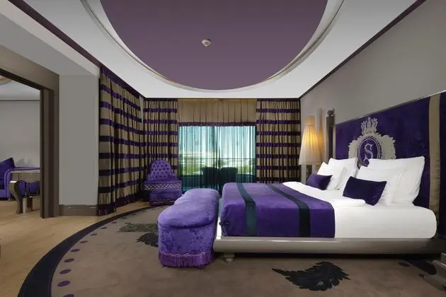 https://images.etstur.com/imgproxy/resize/2560x1440/files/images/hotelImages/etsrooms/123/Selectum_Luxury_Resort_20250218093555_0.jpg