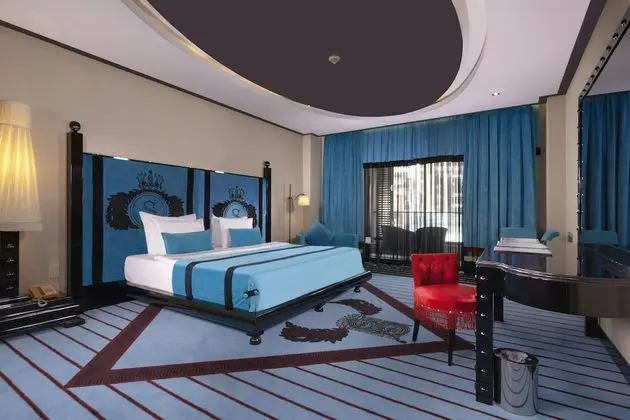 Luxury Tek Büyük veya İki Ayrı Yataklı Oda, Kısmi Deniz Manzaralı