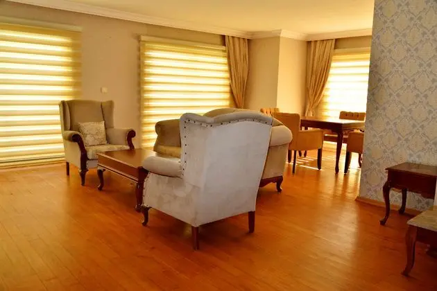 https://images.etstur.com/imgproxy/resize/2560x1440/files/images/hotelImages/etsrooms/500702/Asteria_Bloom_Side_20250210160209_0.JPG