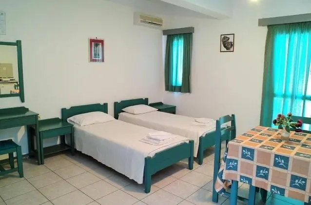 Standard Üç Kişilik Oda