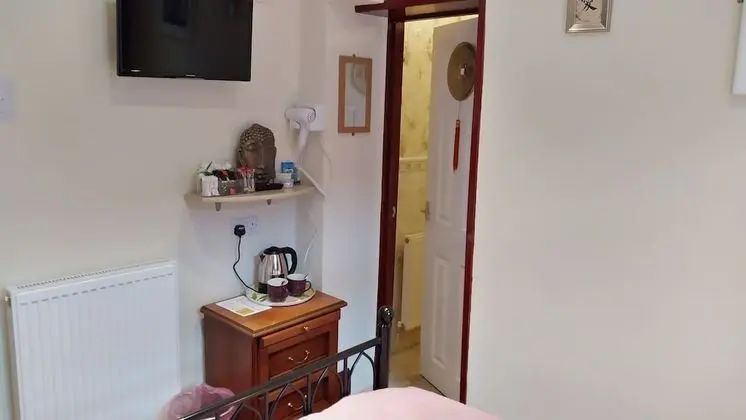 Tek Büyük Yataklı Oda