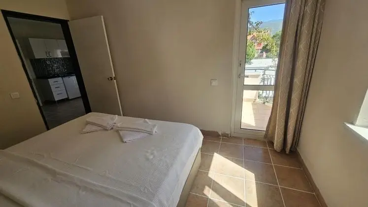1+1 Apart 4 Kişi, Şehir veya Dağ Manzaralı, Balkonlu