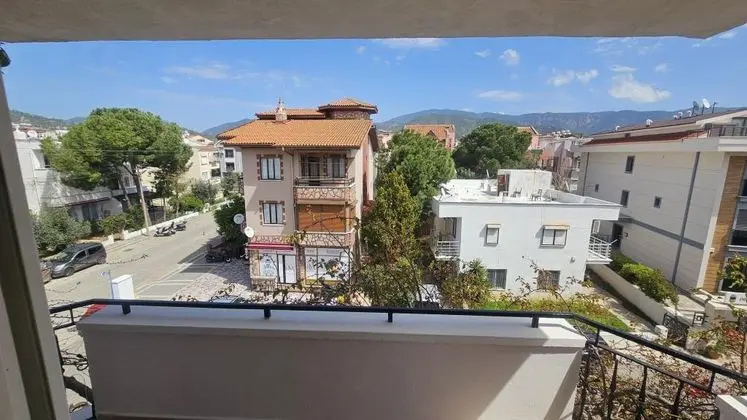 1+1 Apart 4 Kişi, Şehir veya Dağ Manzaralı, Balkonlu