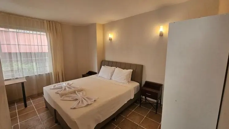 Teraslı Standart Oda, Sokak Manzaralı, Balkon veya Teraslı