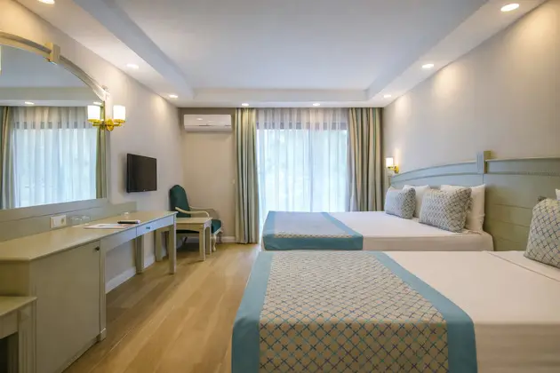https://images.etstur.com/imgproxy/resize/2560x1440/files/images/hotelImages/etsrooms/903/Selge_Beach_Resort___Spa_20260122145038_0.png