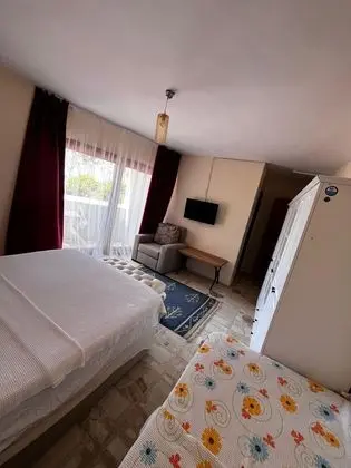 Standard Oda, 1 Çift Kişilik veya 2 Tek Kişilik Yatak, Bahçe Manzaralı
