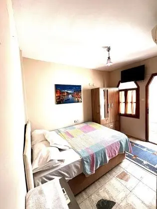 Standard Oda, 1 Çift Kişilik veya 2 Tek Kişilik Yatak, Bahçe Manzaralı