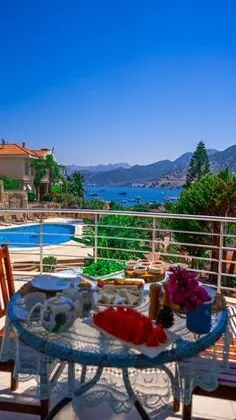 Aile Odası, Deniz Manzaralı