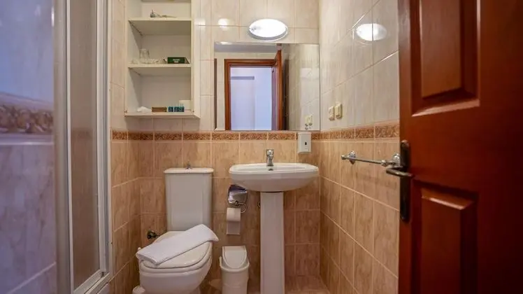 Standart Oda, Deniz ve Bahçe Manzaralı