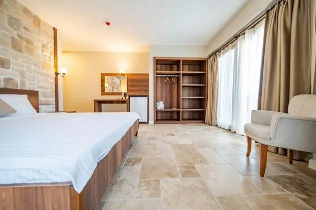 Standart Oda, Deniz Manzaralı, Bahçe Katı