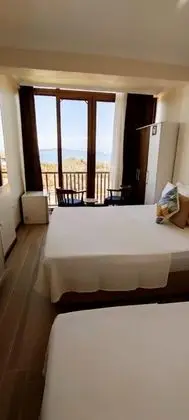 Triple, Deniz veya Kara Manzaralı