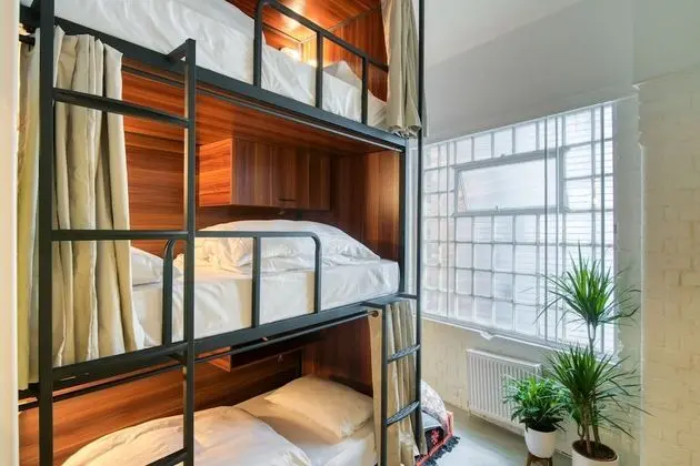 Bed in Female 6 Beds Dorm