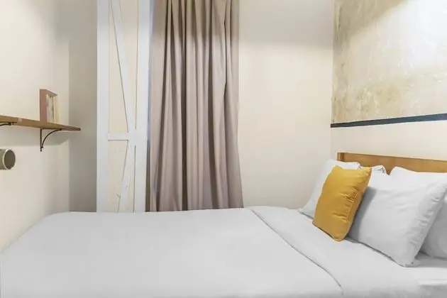 Small Room Shared Bathroom