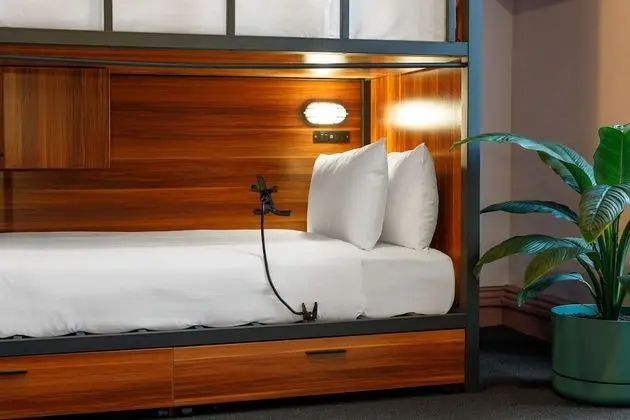 Bed in 6 Bed Community Room