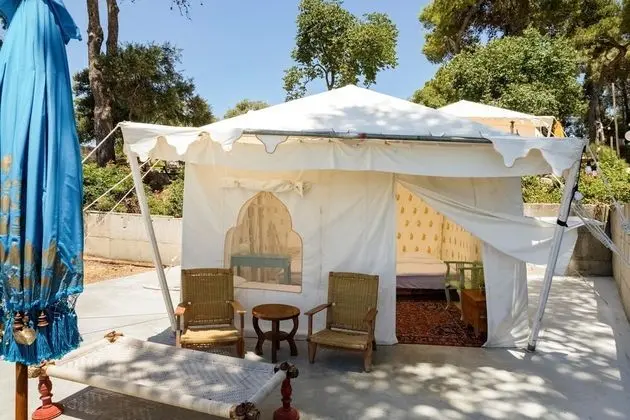 Glamping Deluxe