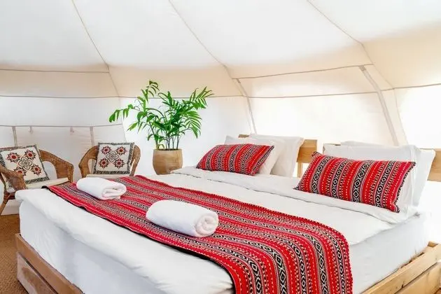 Glamping Deluxe