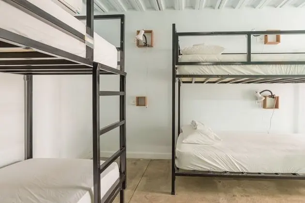 Private 4 Beds Room