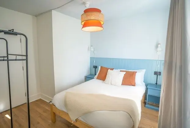 Small Room Shared Bathroom