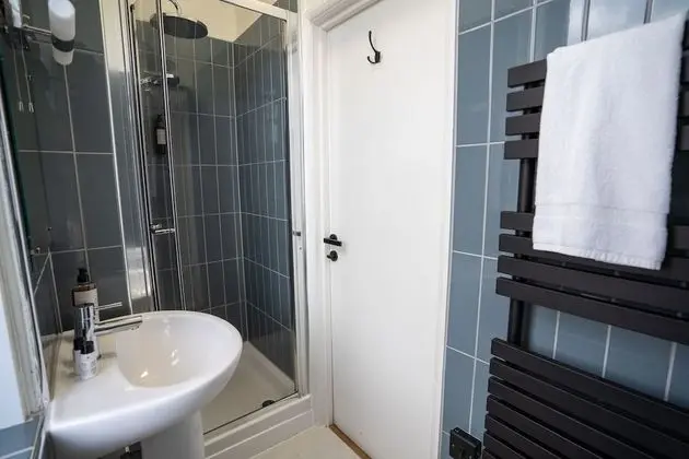 Small Room Shared Bathroom