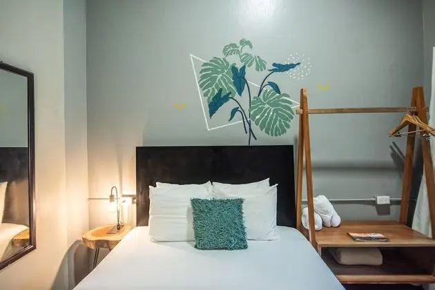 Small Room with Shared Bathroom