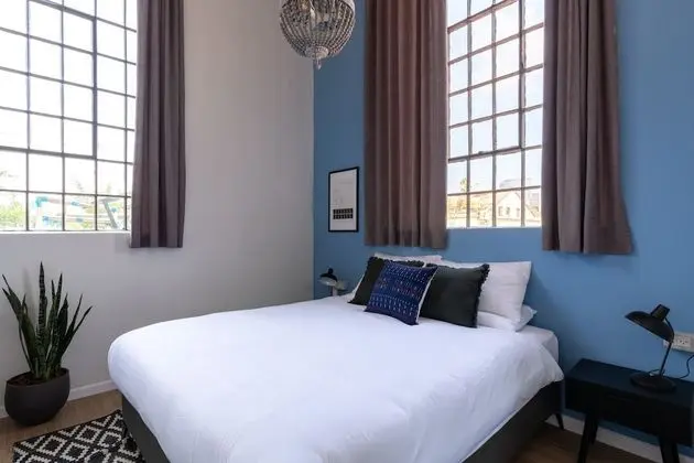 Economy Tek Büyük Yataklı Oda