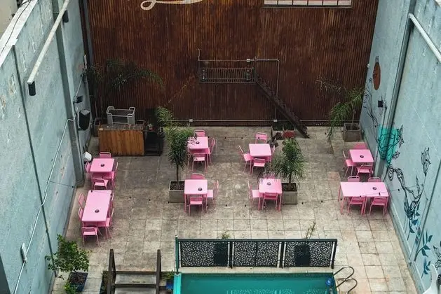 Standard Tek Büyük Yataklı Oda, Havuz Manzaralı
