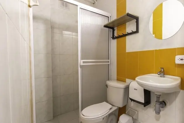 Basic Tek Büyük Yataklı Oda