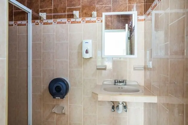 Oda, Ortak Banyo (Small Room)