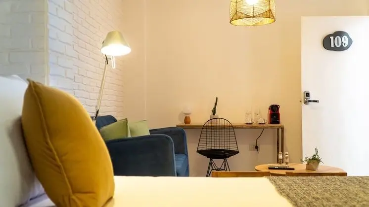 Deluxe Stüdyo Süit