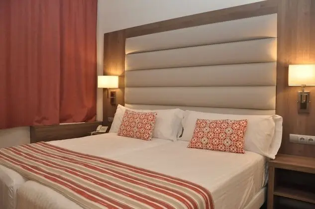 Standard İki Ayrı Yataklı Oda