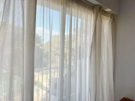 Üç Kişilik Oda, Balkon