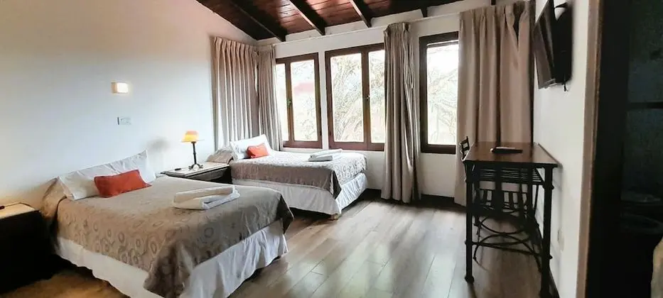 Classic Tek Büyük veya İki Ayrı Yataklı Oda, 1 Çift Kişilik veya 2 Tek Kişilik Yatak, Dağ Manzaralı