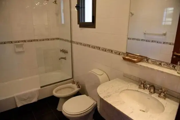 Classic Tek Büyük veya İki Ayrı Yataklı Oda, 1 Çift Kişilik veya 2 Tek Kişilik Yatak, Dağ Manzaralı