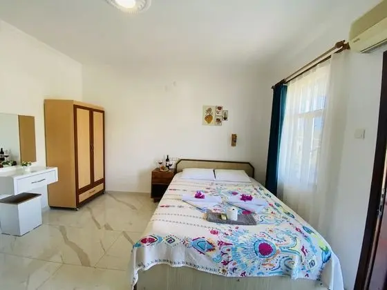 Panoramic Tek Büyük veya İki Ayrı Yataklı Oda