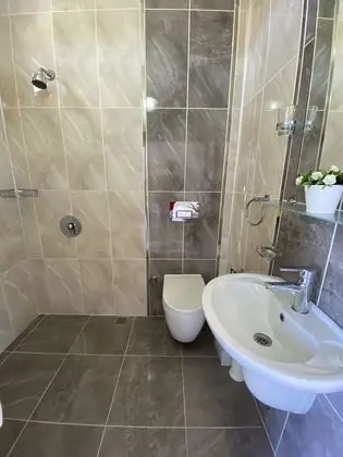 Panoramic Tek Büyük veya İki Ayrı Yataklı Oda