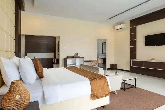 Deluxe Tek Büyük Yataklı Oda