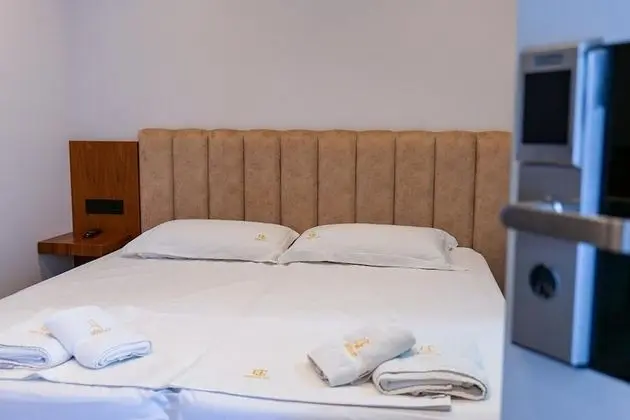 Tek Büyük Yataklı Oda, Balkon