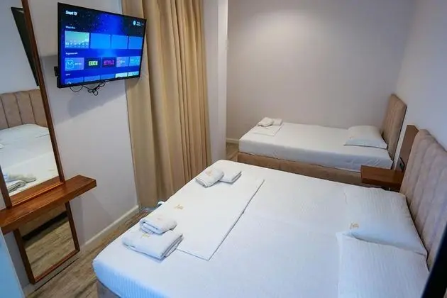 Üç Kişilik Oda, Balkon