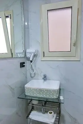 Üç Kişilik Oda, Balkon