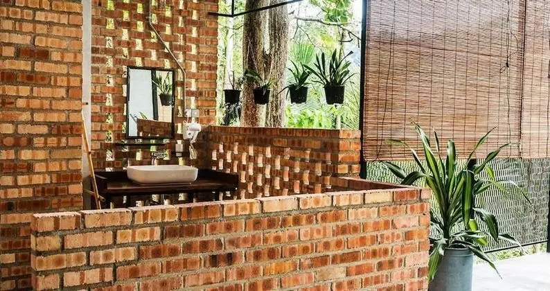 Luxury Room with Balcony