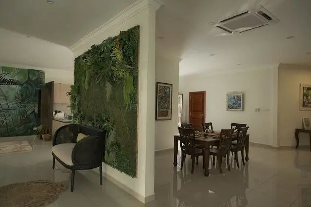 Villa Rainforest