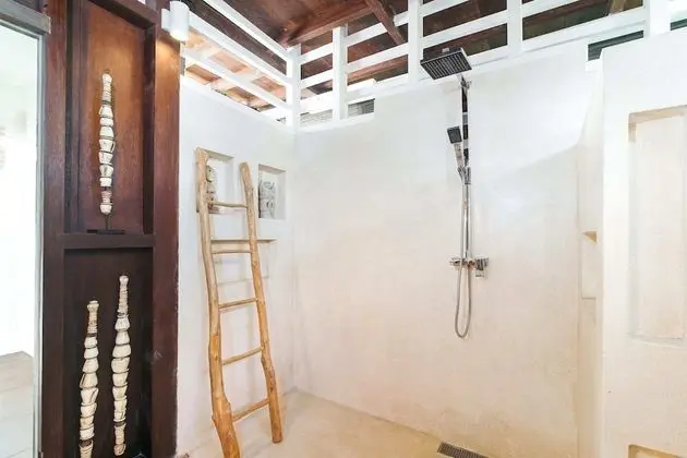 Basic Villa, Birden Çok Yatak