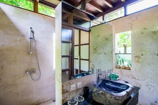 Basic Villa, Birden Çok Yatak