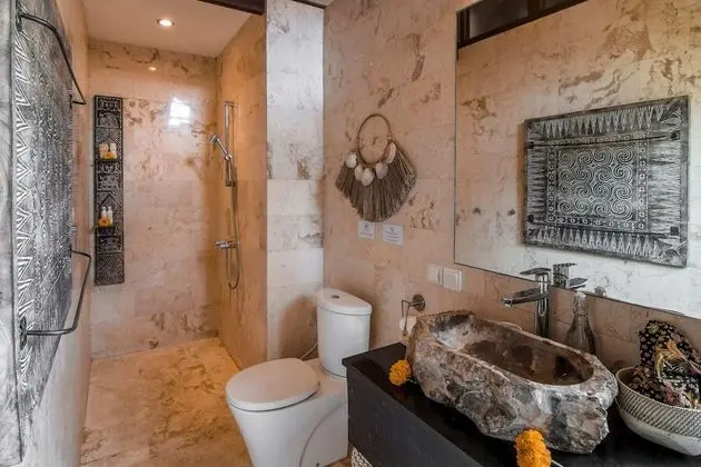 Basic Villa, Birden Çok Yatak